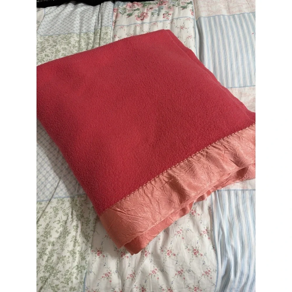 Vintage Fuchsia Pink Wool ? Blanket Twin 73x78